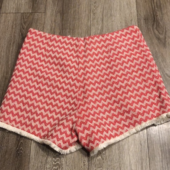 Moon River Chevron Fringe Red White Vintage Style Shorts Small NWOT - Picture 2 of 6